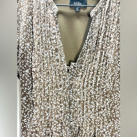 MSK Dress Brown Floral Knee Length Dress by MSK - Picture 2 of 6